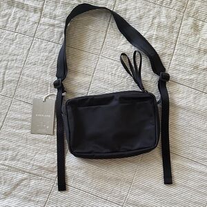Everlane Black Nylon Messenger Crossbody Bag with double zipper